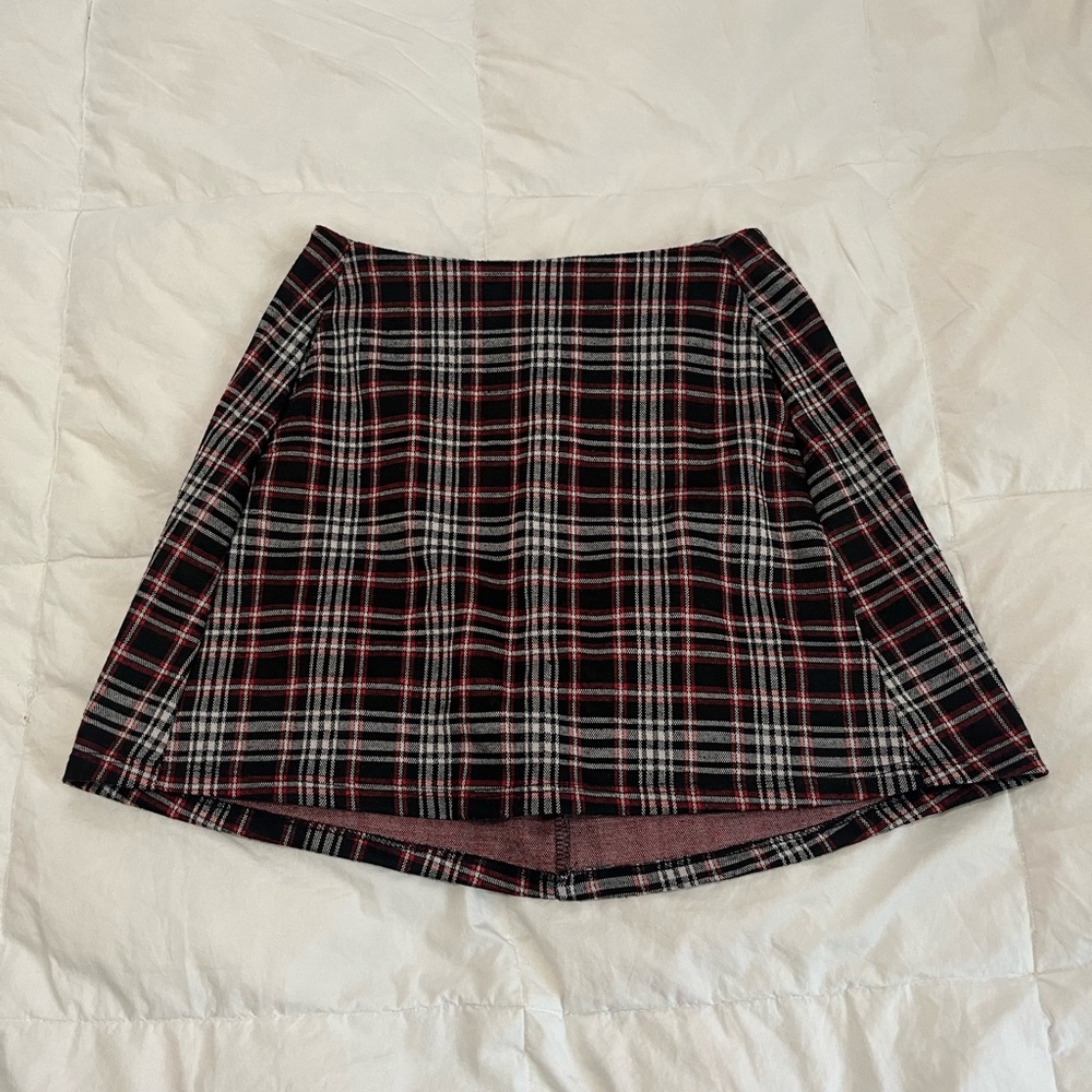 Plaid black and red skirt from altered state.